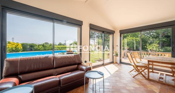 À vendre Maison 9 pièces 409 m² - Ambès 33810