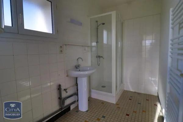 Appartement à louer 3 pièces 53m² Saint-Just-Luzac (17320)