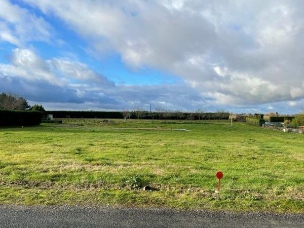 15 min POITIERS - commune de SAINT-JULIEN-L'ARS (86800)