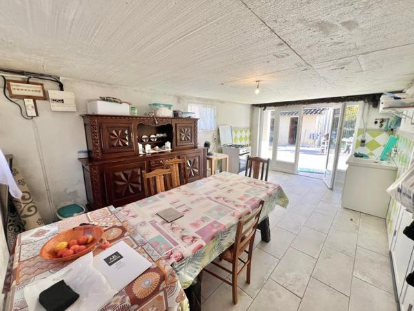 MAISON AVEC JARDIN ET GARAGE PROCHE CENTRE VILLE