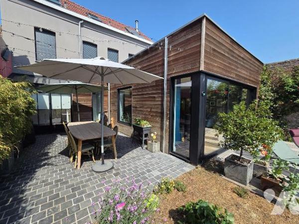 Propriété d'exception au c?ur d'HAZEBROUCK (59190), à découvrir chez DWD notaires associés.. 
...