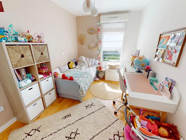 ROSNY-SOUS-BOIS ? 3 PIÈCES AVEC BALCON, PARKING (BOXABLE) ET RÉSIDENCE RÉCENTE