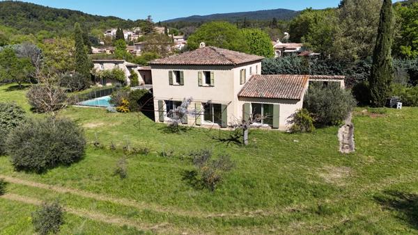 Le Flayosquet – Propriété de caractère, maison d’amis indépendante