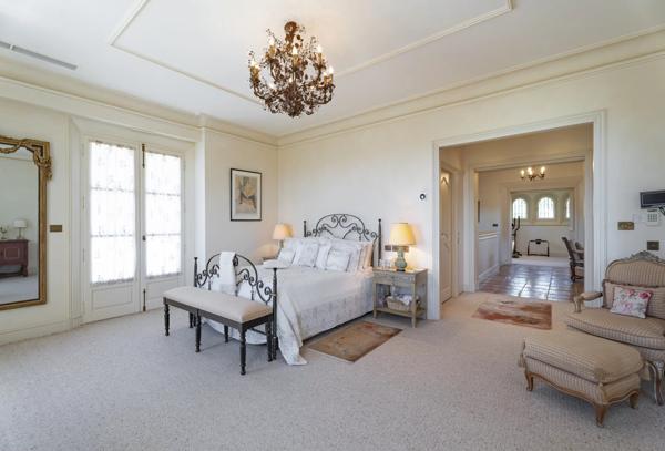 Luxueuse propriété avec vue mer panoramique.