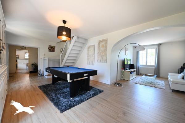Maison à vendre 298 975 € Fléac 6 p 197 m² DPE C