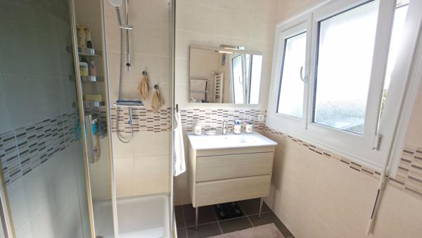 Maison trois chambres, proche toutes commodités Donges, environ 85 m² , écoles et collège à proximité, aux portes de SAINT-NAZAIRE / MONTOIR DE BRETAGNE