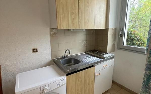 Appartement à vendre    1 pièce • 23,62 m2 Gréoux-les-Bains