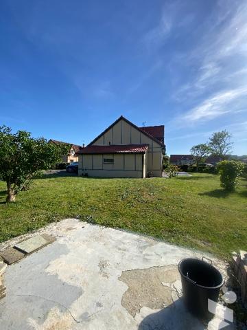 Nouveauté 
MERLIMONT 
Maison individuelle  4 chambres 155 m2 avec 2 garages indépendants jardin
