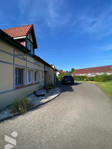 Nouveauté 
MERLIMONT 
Maison individuelle  4 chambres 155 m2 avec 2 garages indépendants jardin
