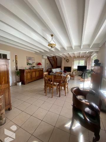Nouveauté 
MERLIMONT 
Maison individuelle  4 chambres 155 m2 avec 2 garages indépendants jardin