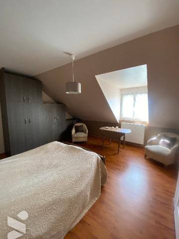 Nouveauté 
MERLIMONT 
Maison individuelle  4 chambres 155 m2 avec 2 garages indépendants jardin