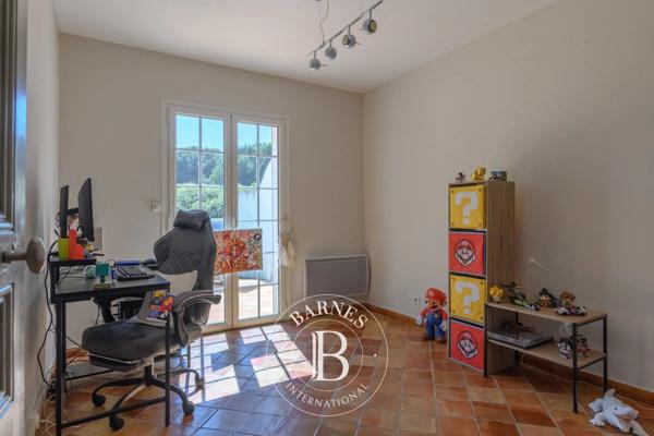 Six-Fours-les-Plages, Maison 4 Chambres -  195 m² à vendre