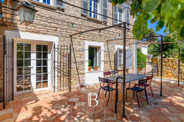 Six-Fours-les-Plages, Maison 4 Chambres -  195 m² à vendre