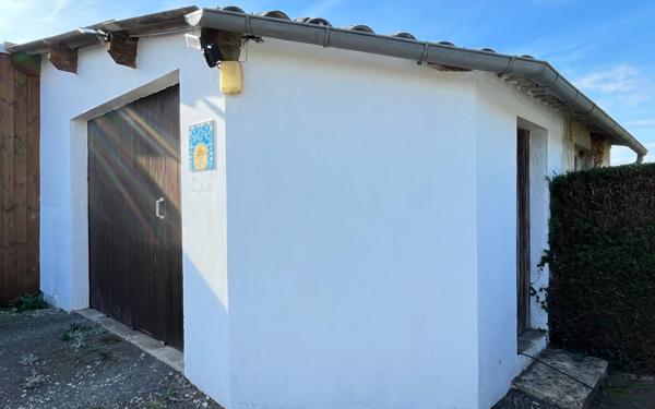 Maison à vendre    6 pièces •  Radon