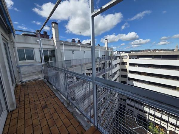 Appartement à louer 630 € CC Pau 2 p 36 m² DPE