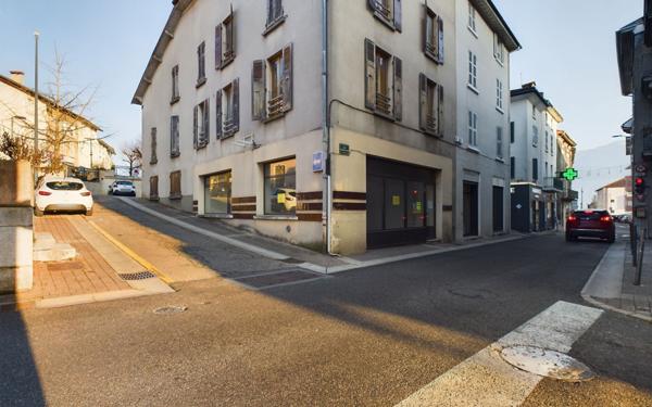 Maison à vendre    5 pièces •  Vinay