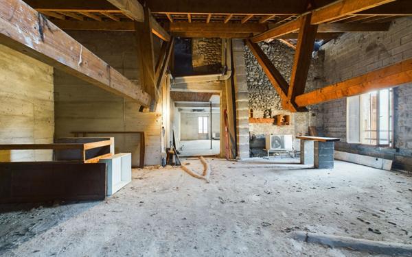 Maison à vendre    5 pièces •  Vinay