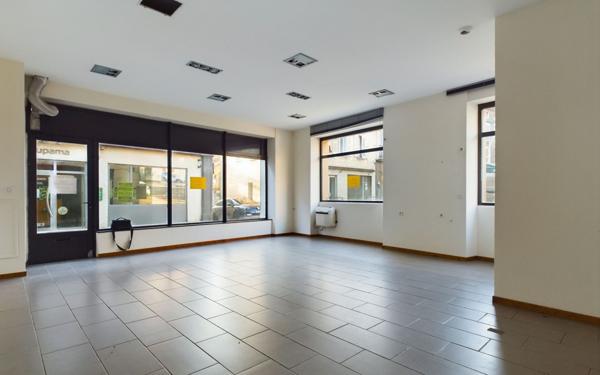 Maison à vendre    5 pièces •  Vinay