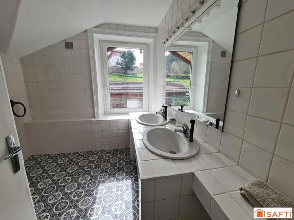 Appartement 4 pièces avec jardin privatif et cave à Epinal