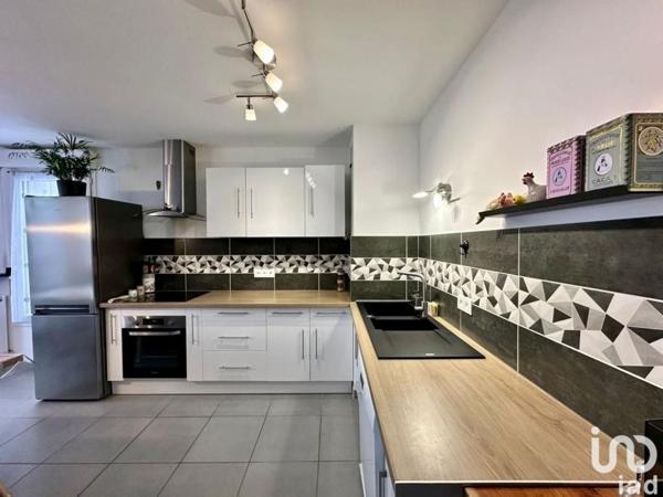 Appartement 4 pièces de 59 m² à Fleury-Mérogis (91700)