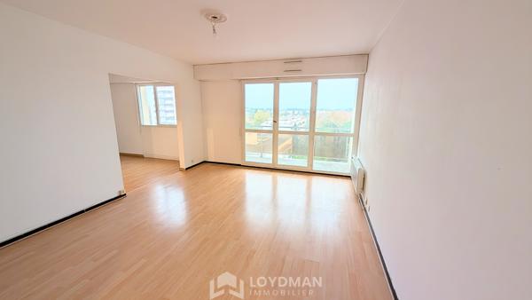 Montpellier (34000) Appartement T4 de 81 m² - Haut Antigone - vue panoramique avec terrasse, parking privatif et cave