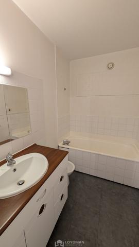 Montpellier (34000) Appartement T4 de 81 m² - Haut Antigone - vue panoramique avec terrasse, parking privatif et cave