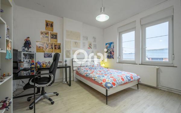 Maison à vendre    5 pièces • 152 m2 Maubeuge