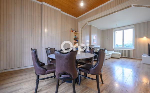 Maison à vendre    5 pièces • 152 m2 Maubeuge