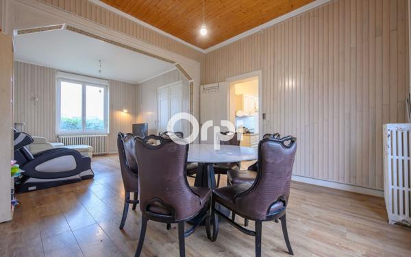 Maison à vendre    5 pièces • 152 m2 Maubeuge