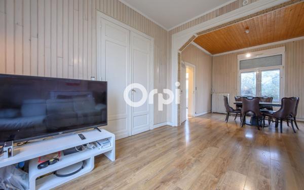 Maison à vendre    5 pièces • 152 m2 Maubeuge