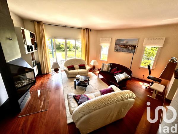 Maison à vendre 10 pièces 250 m² Lons