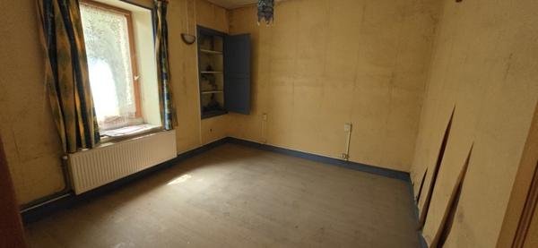 Maison à vendre 54 900 € Cahors 6 p 145 m² DPE D