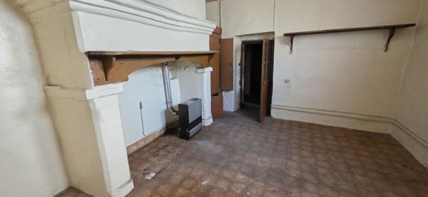 Maison à vendre 54 900 € Cahors 6 p 145 m² DPE D