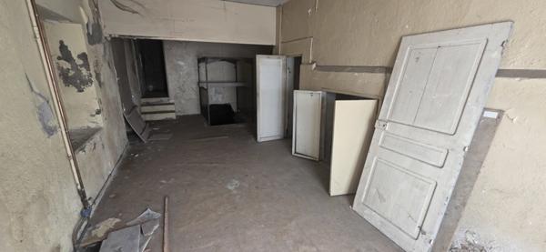 Maison à vendre 54 900 € Cahors 6 p 145 m² DPE D