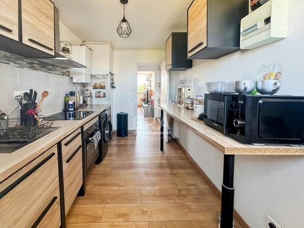 EN EXCLUSIVITE - A VENDRE - T3 DE 68 M² VENDU LOUÉ MEUBLÉ - proche IUT St Jérôme