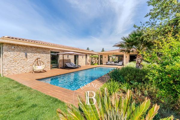 Éguilles, Maison 5 Chambres -  225 m² à vendre