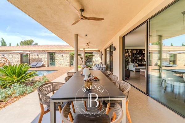 Éguilles, Maison 5 Chambres -  225 m² à vendre