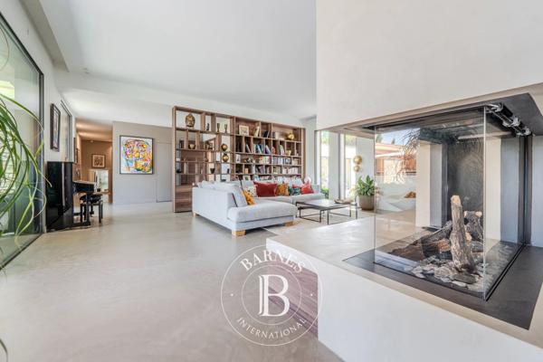 Éguilles, Maison 5 Chambres -  225 m² à vendre