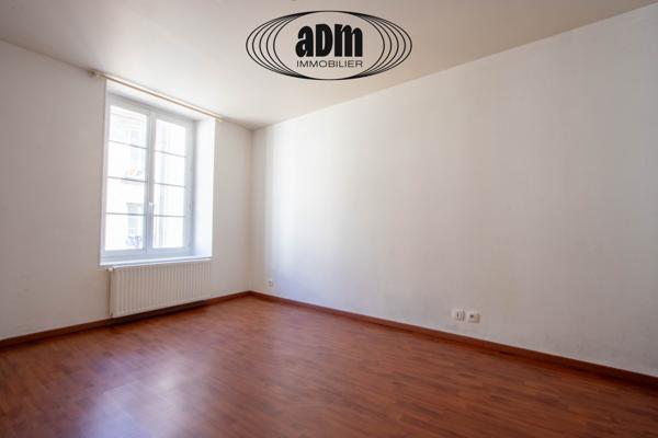 Appartement
                                                                                                                                                                                                                                                                                                                        3 pièce(s)                                                                                                                                                                                                          2 chambre(s)                                                                                                                                                                                                          59.58  m²