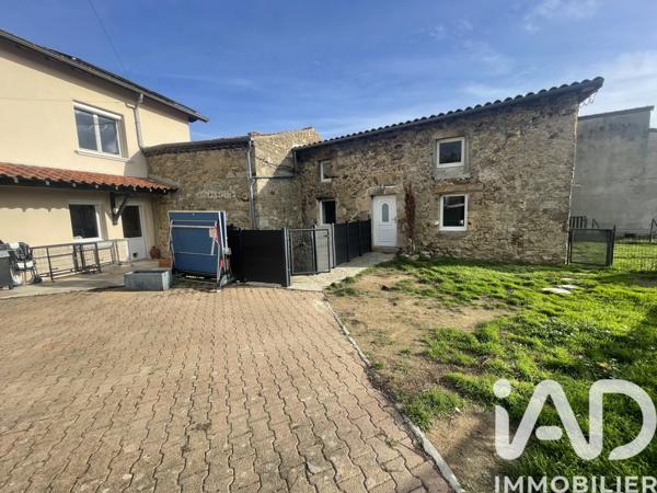 Maison à vendre 5 pièces 225 m² Peaugres