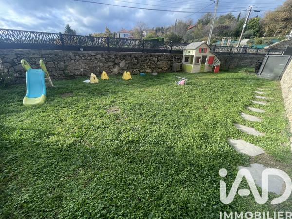 Maison à vendre 5 pièces 225 m² Peaugres