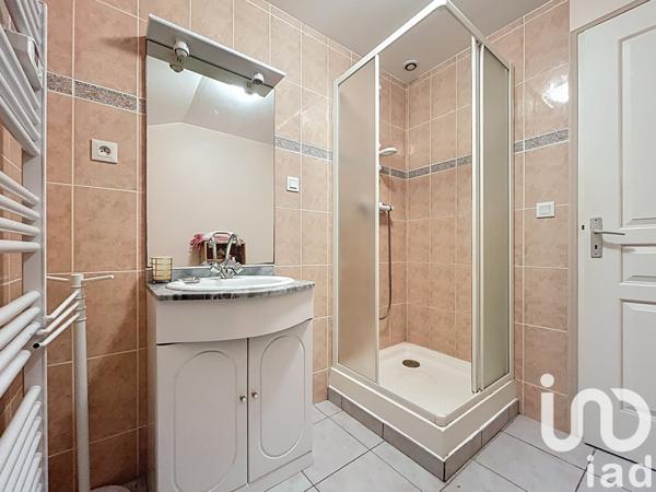 Immeuble à vendre 140 m² La Ville-ès-Nonais