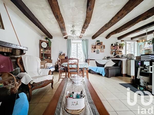 Immeuble à vendre 140 m² La Ville-ès-Nonais