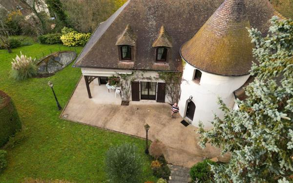 Maison à vendre    6 pièces •  Chessy