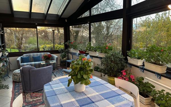 Maison à vendre    6 pièces •  Chessy