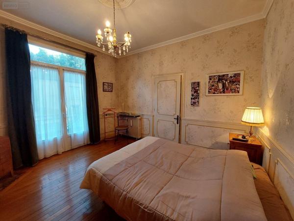 Maison de ville à vendre à Le Bugue en Dordogne (24260), ref : 18113/80