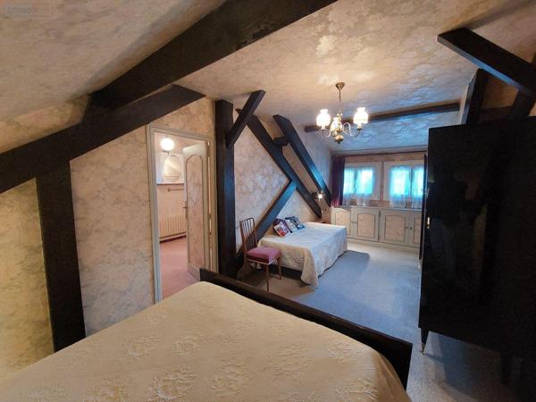 Maison de ville à vendre à Le Bugue en Dordogne (24260), ref : 18113/80