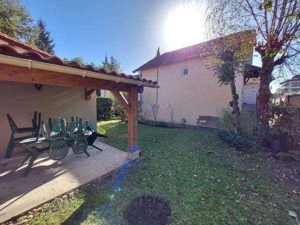 Maison de ville à vendre à Le Bugue en Dordogne (24260), ref : 18113/80