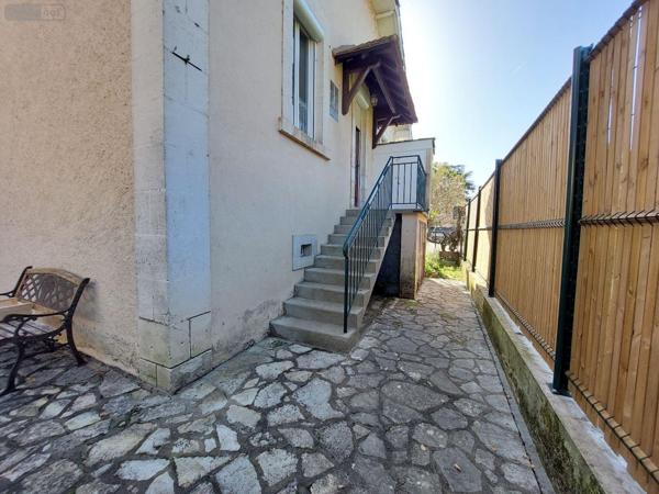 Maison de ville à vendre à Le Bugue en Dordogne (24260), ref : 18113/80