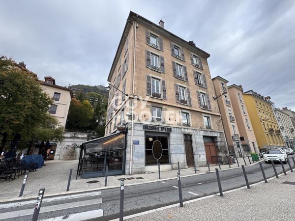 APPARTEMENT À LOUER DE 1 PIÈCE DE 26,59 M²